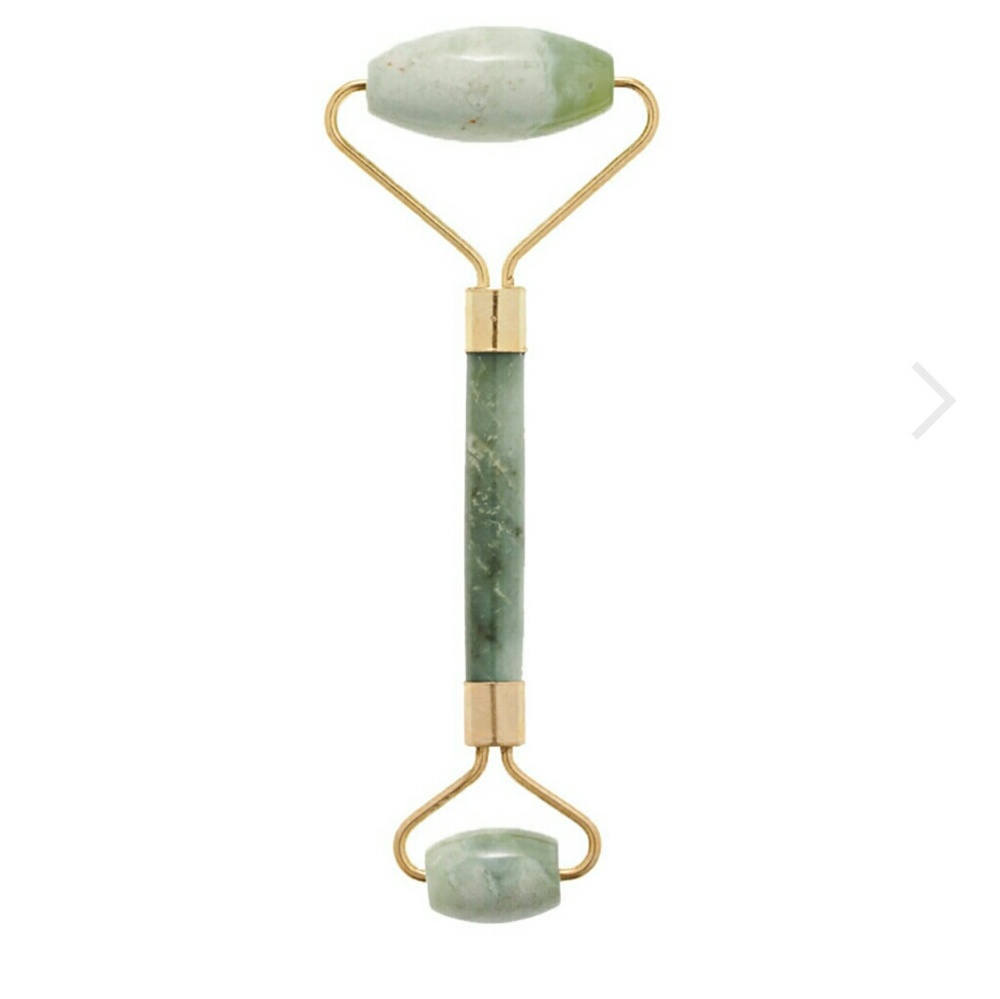 Cosmedix jade face roller